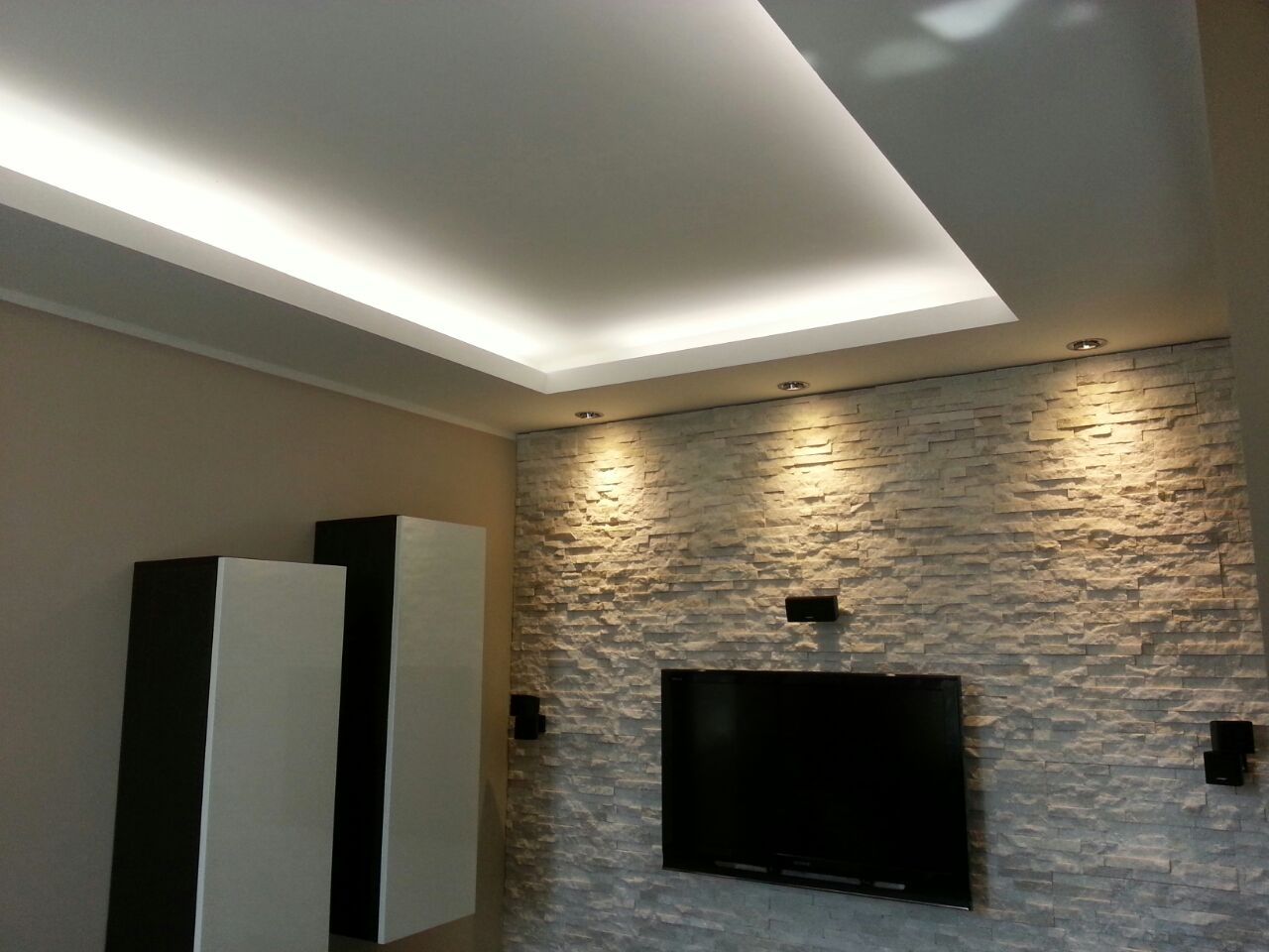 controsoffitto led